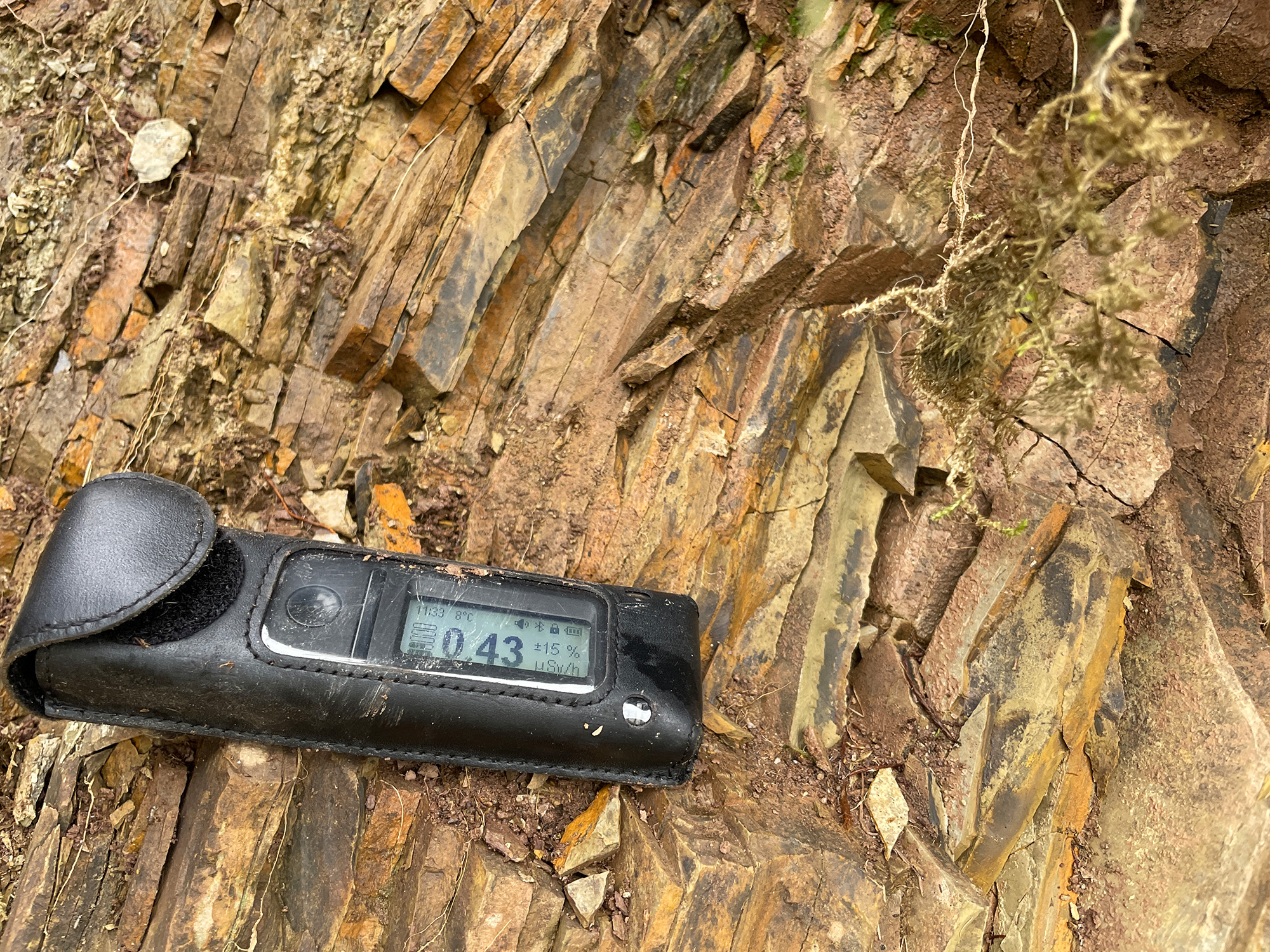 Radioactivity at the Canker Cleugh unconformity